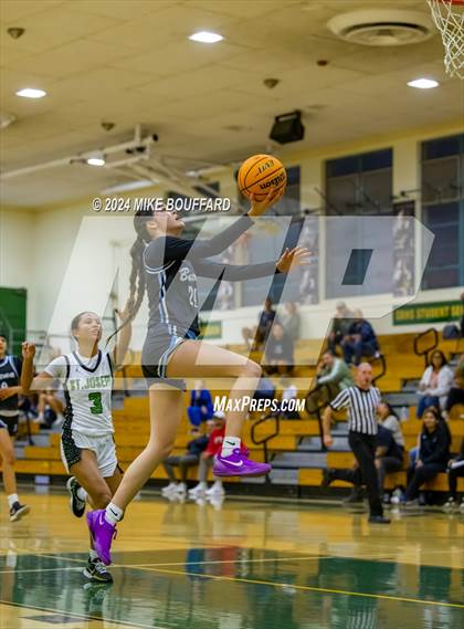 Thumbnail 3 in St. Joseph vs. Buena (Santa Barbara Tournament of Champions) photogallery.