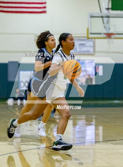 Thumbnail 1 in St. Joseph vs. Buena (Santa Barbara Tournament of Champions) photogallery.