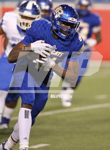 Thumbnail 2 in Bryant vs. North Little Rock (AAA 7A Final) photogallery.