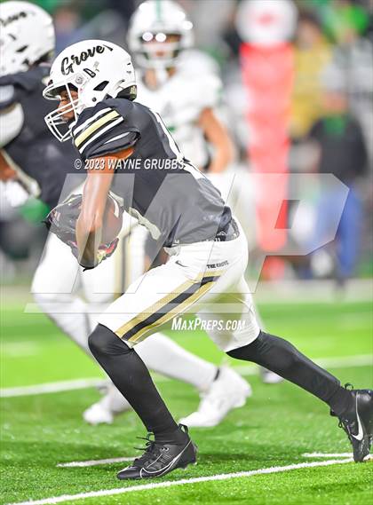 Thumbnail 2 in Caddo Mills vs. Pleasant Grove (UIL 4A Area Playoff) photogallery.