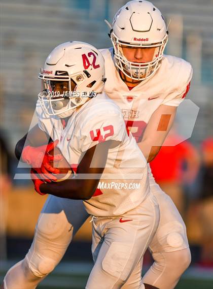 Thumbnail 1 in China Spring vs. St. Thomas Catholic photogallery.