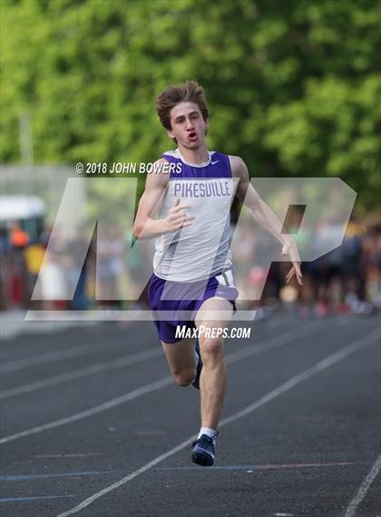 Thumbnail 3 in Baltimore County Track and Field Championship photogallery.