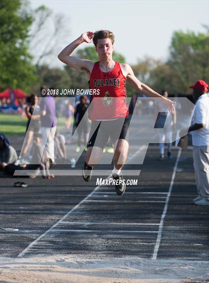 Thumbnail 3 in Baltimore County Track and Field Championship photogallery.