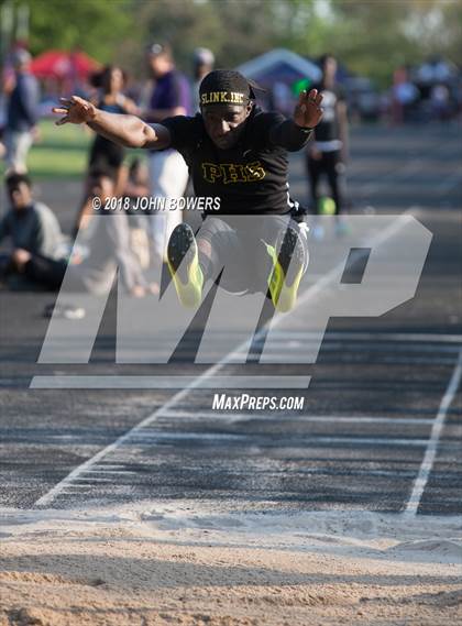 Thumbnail 2 in Baltimore County Track and Field Championship photogallery.