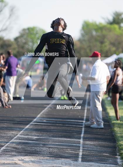 Thumbnail 1 in Baltimore County Track and Field Championship photogallery.