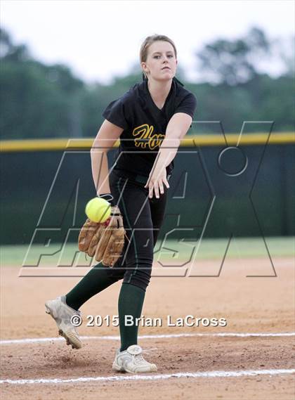 Thumbnail 2 in Yulee vs Raines (FHSAA 4A Playoff) photogallery.