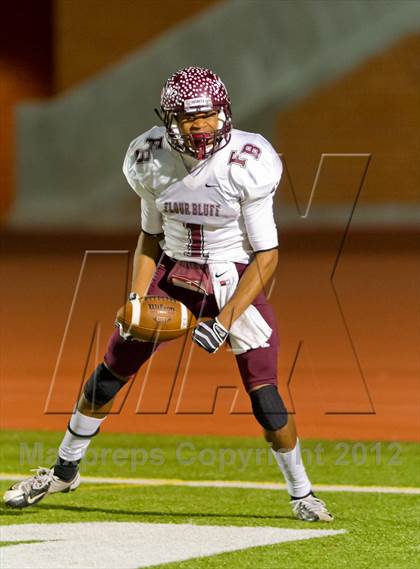 Thumbnail 1 in Flour Bluff vs. Leander (UIL Division 1 Regioinal Playoff) photogallery.