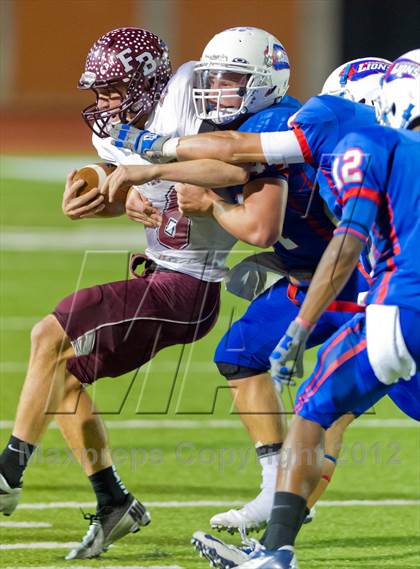 Thumbnail 1 in Flour Bluff vs. Leander (UIL Division 1 Regioinal Playoff) photogallery.