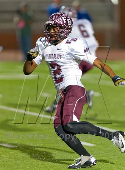 Thumbnail 1 in Flour Bluff vs. Leander (UIL Division 1 Regioinal Playoff) photogallery.