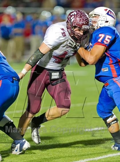 Thumbnail 3 in Flour Bluff vs. Leander (UIL Division 1 Regioinal Playoff) photogallery.