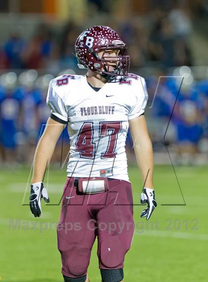 Thumbnail 2 in Flour Bluff vs. Leander (UIL Division 1 Regioinal Playoff) photogallery.