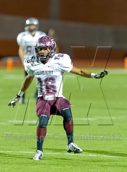 Thumbnail 3 in Flour Bluff vs. Leander (UIL Division 1 Regioinal Playoff) photogallery.