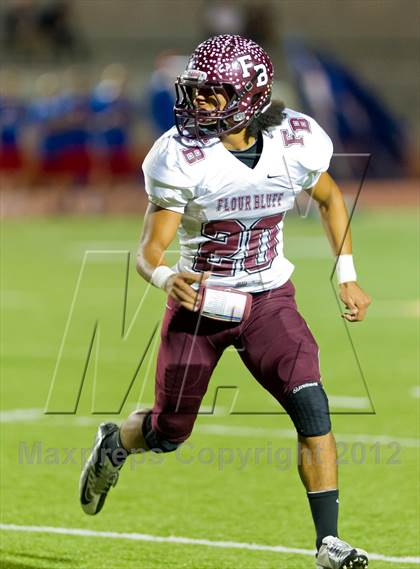 Thumbnail 2 in Flour Bluff vs. Leander (UIL Division 1 Regioinal Playoff) photogallery.