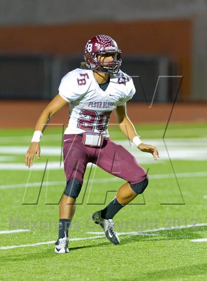 Thumbnail 1 in Flour Bluff vs. Leander (UIL Division 1 Regioinal Playoff) photogallery.