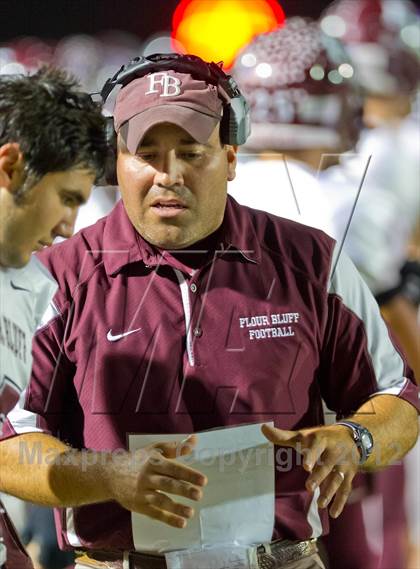 Thumbnail 1 in Flour Bluff vs. Leander (UIL Division 1 Regioinal Playoff) photogallery.