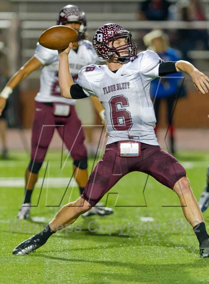 Thumbnail 2 in Flour Bluff vs. Leander (UIL Division 1 Regioinal Playoff) photogallery.