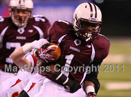 Thumbnail 3 in Don Bosco vs. Bergen Catholic (NJSIAA Non-Public Group 4 Final) photogallery.