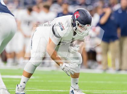 Thumbnail 3 in Clear Lake vs Kingwood (UIL 6A  Area Playoffs) photogallery.