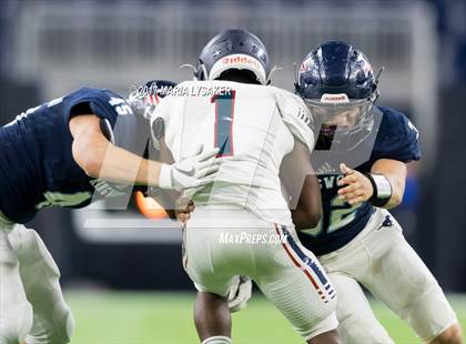 Thumbnail 3 in Clear Lake vs Kingwood (UIL 6A  Area Playoffs) photogallery.