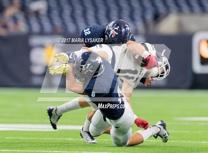 Thumbnail 2 in Clear Lake vs Kingwood (UIL 6A  Area Playoffs) photogallery.