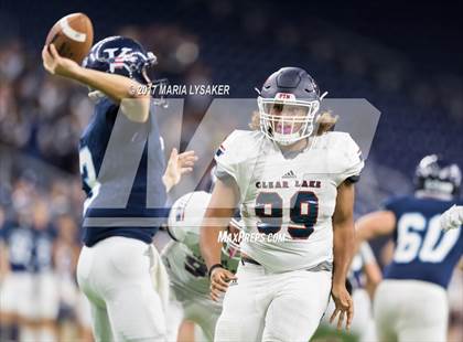 Thumbnail 1 in Clear Lake vs Kingwood (UIL 6A  Area Playoffs) photogallery.