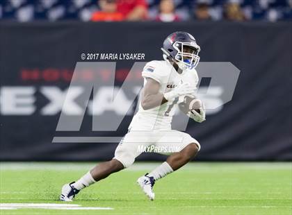 Thumbnail 2 in Clear Lake vs Kingwood (UIL 6A  Area Playoffs) photogallery.