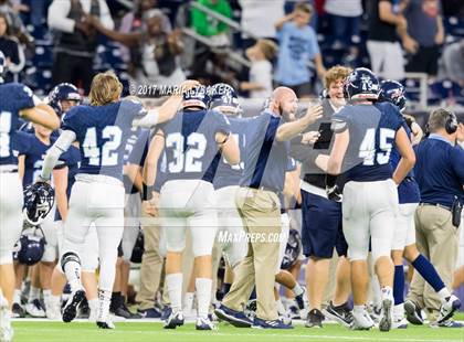 Thumbnail 3 in Clear Lake vs Kingwood (UIL 6A  Area Playoffs) photogallery.