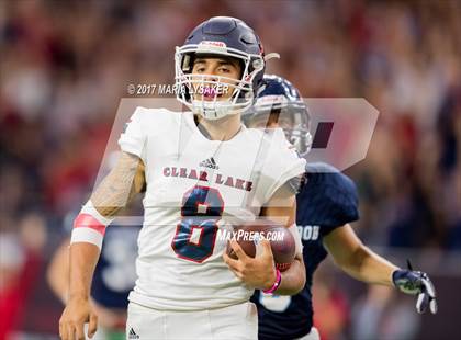 Thumbnail 2 in Clear Lake vs Kingwood (UIL 6A  Area Playoffs) photogallery.