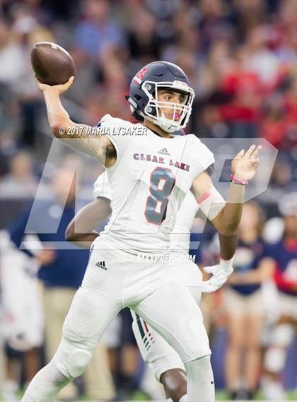Thumbnail 2 in Clear Lake vs Kingwood (UIL 6A  Area Playoffs) photogallery.