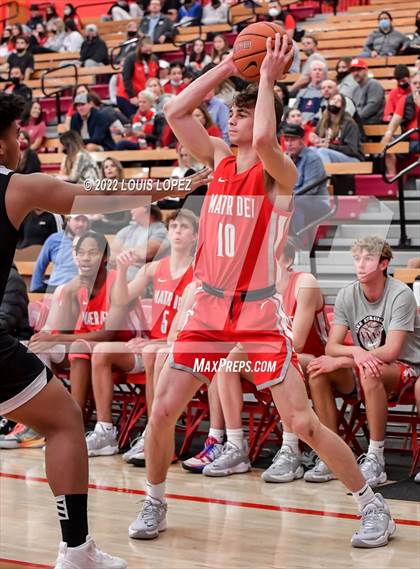 Thumbnail 1 in Servite @ Mater Dei (Nike Extravaganza) photogallery.