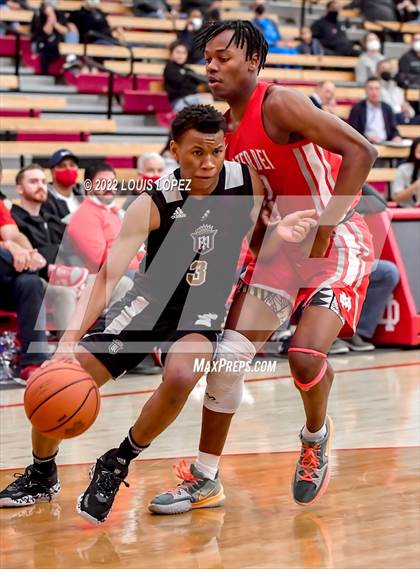 Thumbnail 2 in Servite @ Mater Dei (Nike Extravaganza) photogallery.