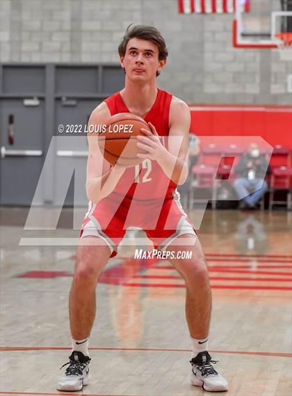 Thumbnail 3 in Servite @ Mater Dei (Nike Extravaganza) photogallery.