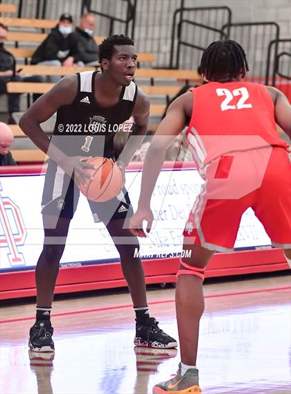 Thumbnail 1 in Servite @ Mater Dei (Nike Extravaganza) photogallery.