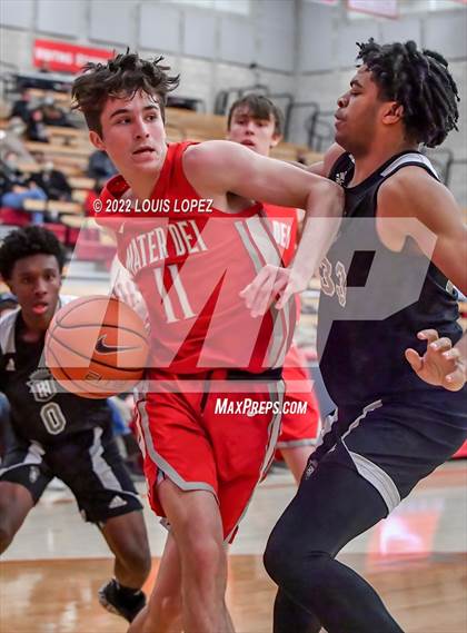 Thumbnail 1 in Servite @ Mater Dei (Nike Extravaganza) photogallery.