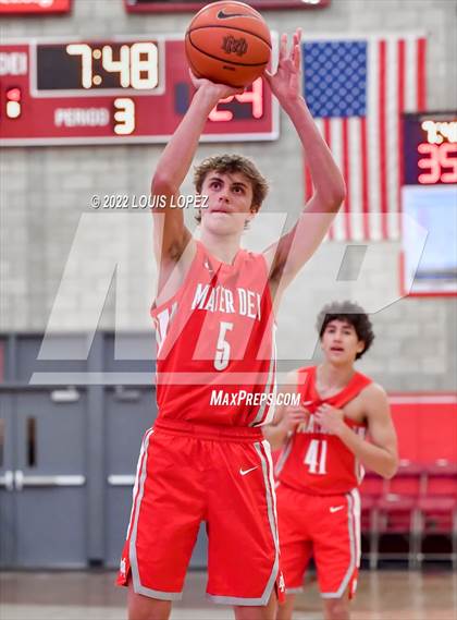 Thumbnail 2 in Servite @ Mater Dei (Nike Extravaganza) photogallery.