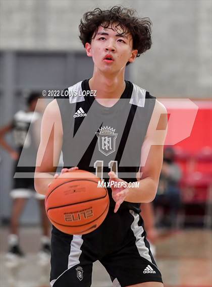 Thumbnail 2 in Servite @ Mater Dei (Nike Extravaganza) photogallery.