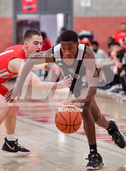 Thumbnail 3 in Servite @ Mater Dei (Nike Extravaganza) photogallery.