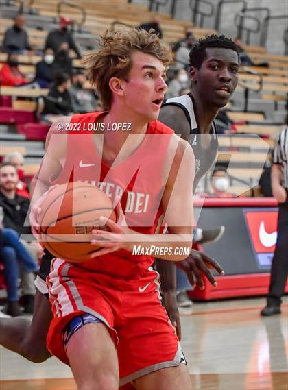 Thumbnail 1 in Servite @ Mater Dei (Nike Extravaganza) photogallery.