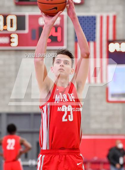 Thumbnail 1 in Servite @ Mater Dei (Nike Extravaganza) photogallery.