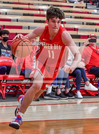 Thumbnail 2 in Servite @ Mater Dei (Nike Extravaganza) photogallery.
