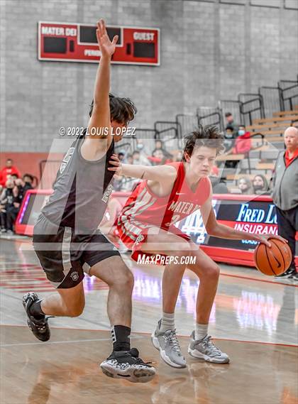 Thumbnail 2 in Servite @ Mater Dei (Nike Extravaganza) photogallery.