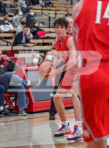Thumbnail 2 in Servite @ Mater Dei (Nike Extravaganza) photogallery.