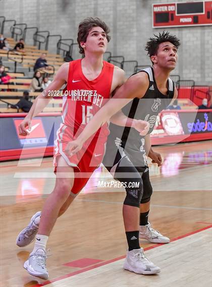 Thumbnail 1 in Servite @ Mater Dei (Nike Extravaganza) photogallery.