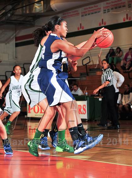 Thumbnail 1 in Murrieta Mesa vs. Summit (Lady Bears Holiday Classic) photogallery.