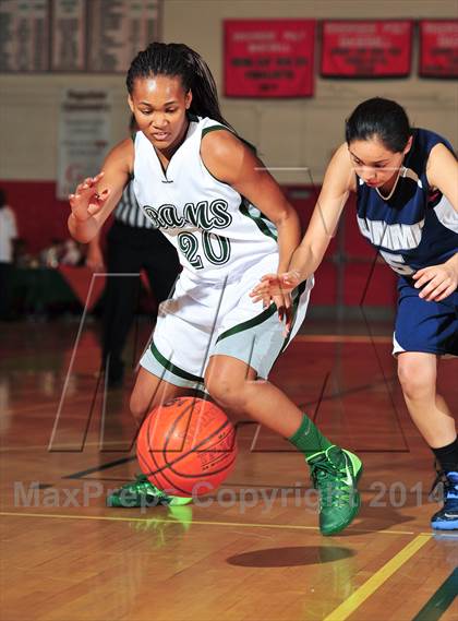 Thumbnail 1 in Murrieta Mesa vs. Summit (Lady Bears Holiday Classic) photogallery.