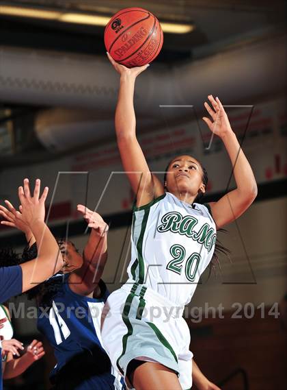 Thumbnail 3 in Murrieta Mesa vs. Summit (Lady Bears Holiday Classic) photogallery.