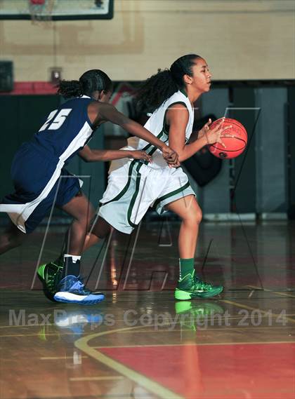 Thumbnail 1 in Murrieta Mesa vs. Summit (Lady Bears Holiday Classic) photogallery.