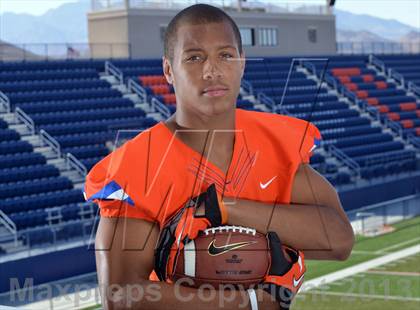 Thumbnail 1 in Bishop Gorman (Preseason Top 25 Photo Shoot) photogallery.