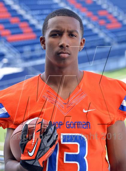 Thumbnail 1 in Bishop Gorman (Preseason Top 25 Photo Shoot) photogallery.