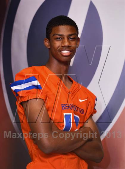 Thumbnail 1 in Bishop Gorman (Preseason Top 25 Photo Shoot) photogallery.